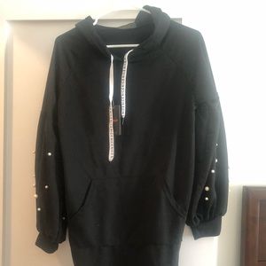 Long black sweater w/pearl sleeves